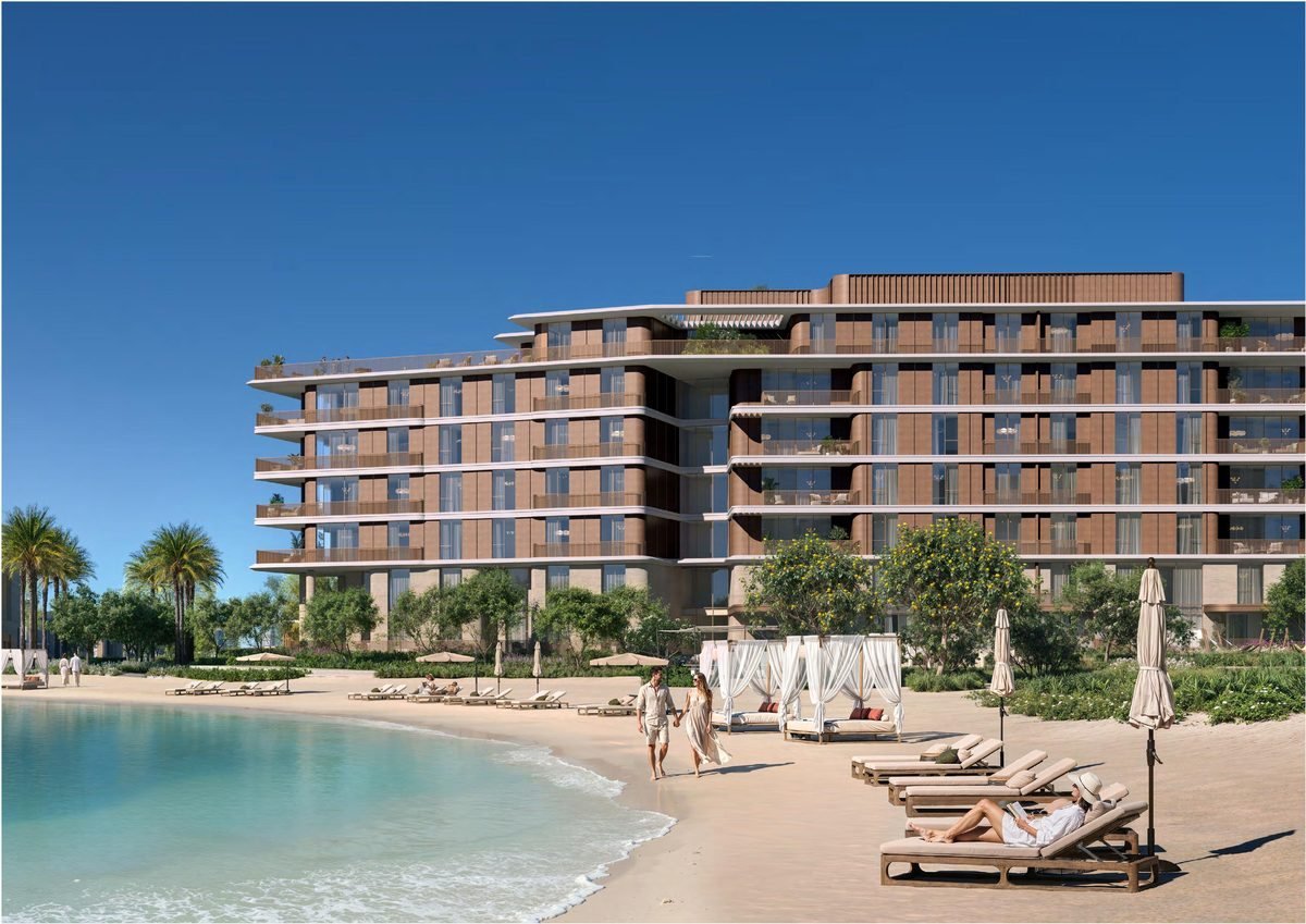 Palm Central beachfront lifestyle